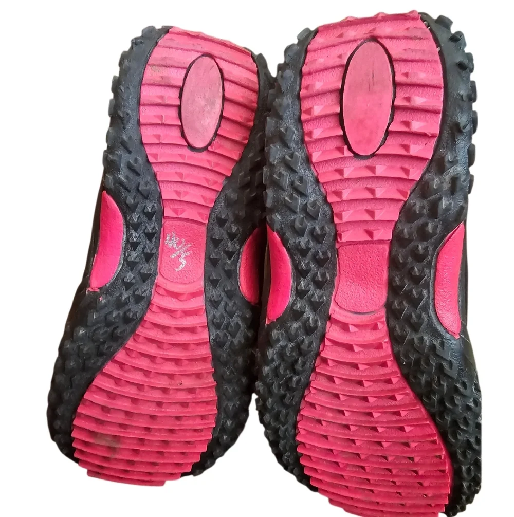 SIMS Black and Pink Snow Boots
